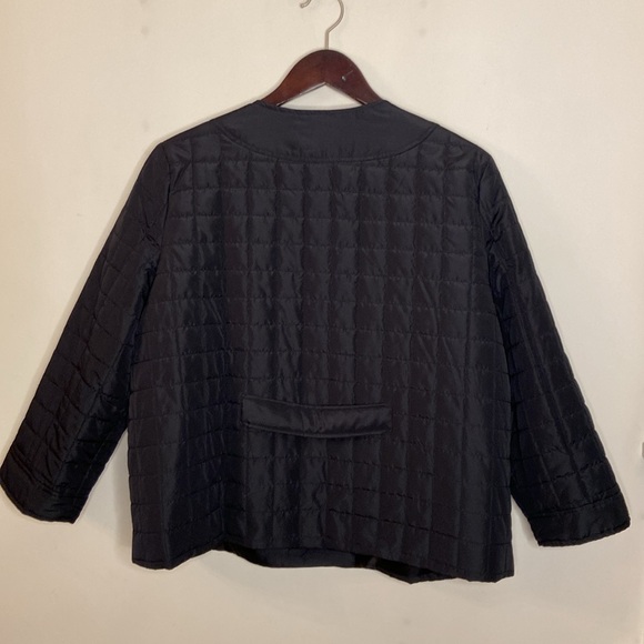 NORTHERN REFLECTIONS Quilted Water Repellent Boxy Jacket - Picture 10 of 12